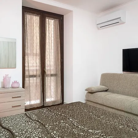 Casa Petra Ai Quattro Canti Apartman *
